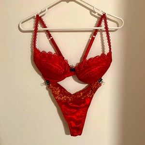 Victoria Secret Valentine special red bra and thong panties